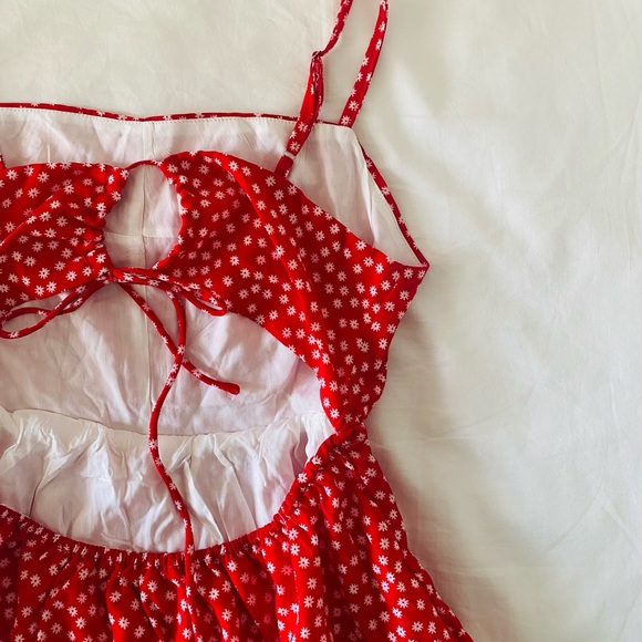 NWT Princess Polly Red Floral Tiered Dress - Picture 3 of 6